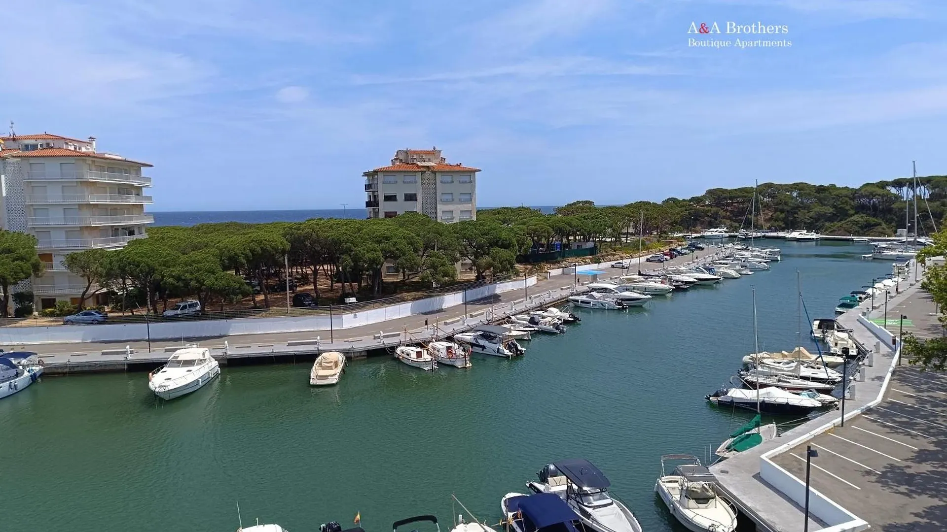 A&A Brothers Boutique -Marina Port D'Aro- S'Agaro 0*,  Spain