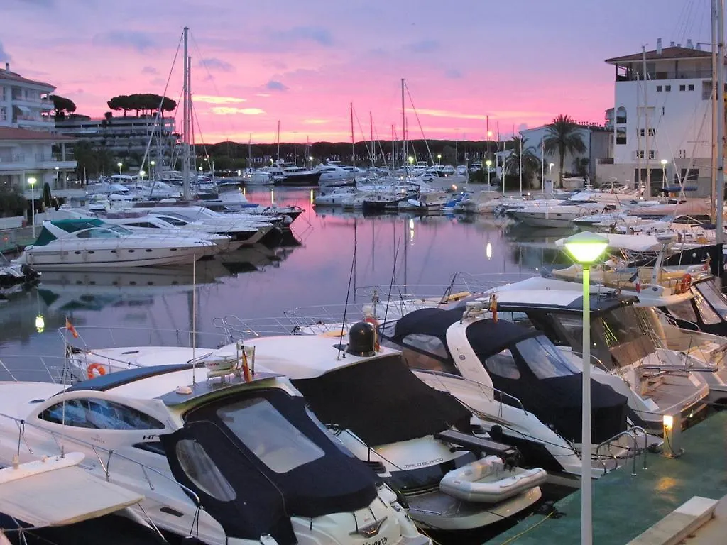 A&A Brothers Boutique Suites -Marina Port D'Aro- Spanien